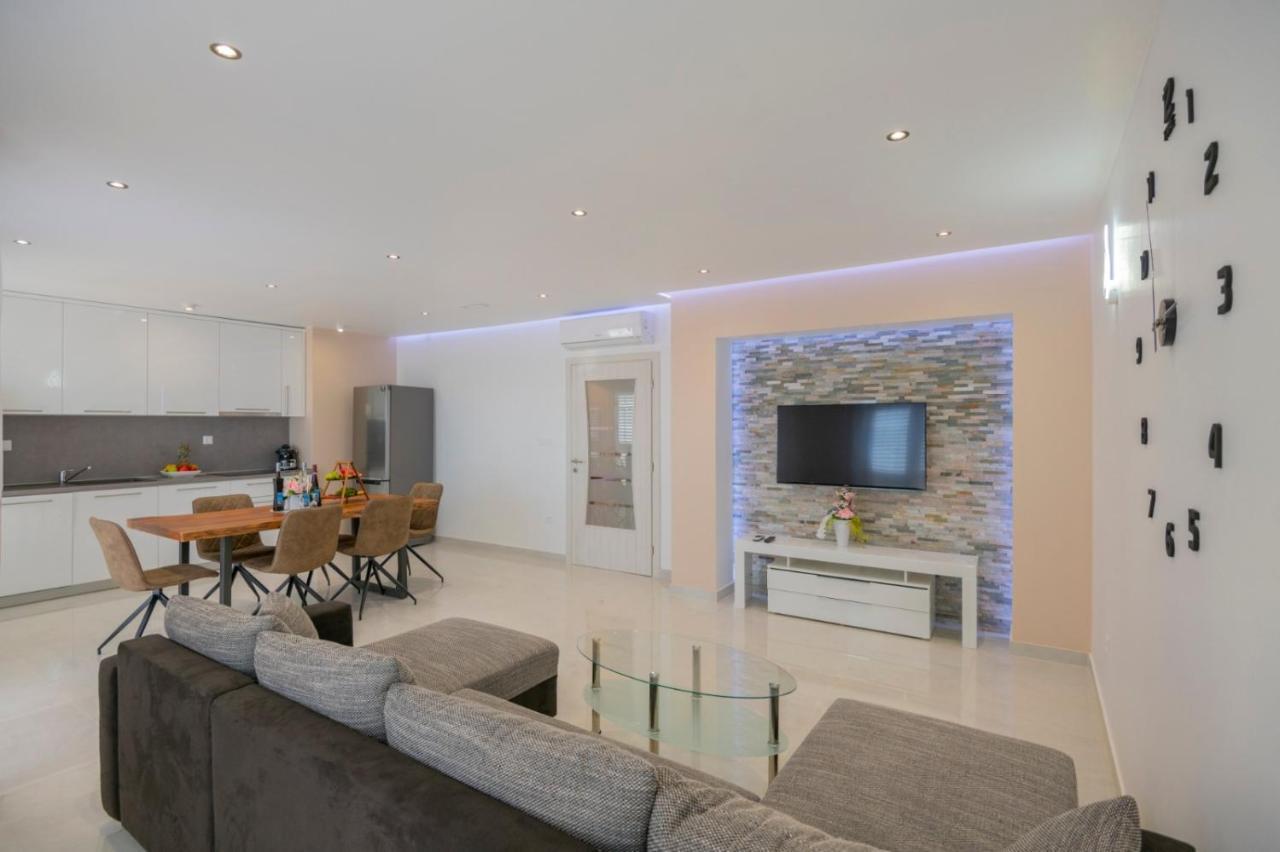 Apartments Radeljic بودْسْتغانا المظهر الخارجي الصورة