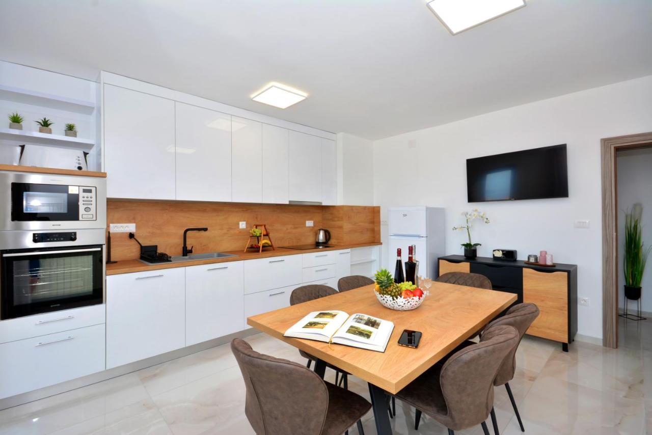 Apartments Radeljic بودْسْتغانا المظهر الخارجي الصورة